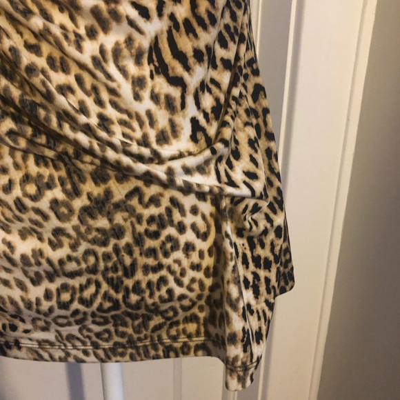 Anne Klein Leopard Print Top with Cowl Neck Sz. Lg - Picture 3 of 4